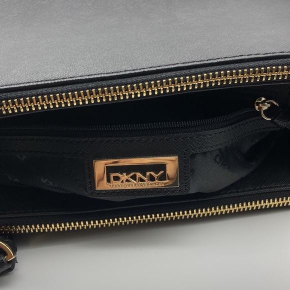 Dkny Bags Dknydkny Black Leather Double Zip Shoulder Bag Poshmark